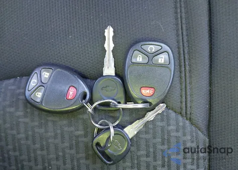 2011 Chevrolet Traverse 1Lt из США, поврежденный, VIN 1GNKVGED0BJ328604